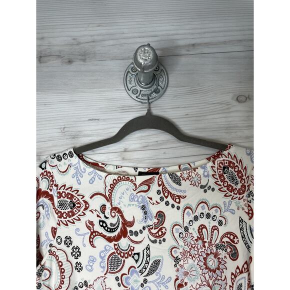 Ann Taylor Factory Shirt Womens Small White Red Paisley 3/4 Sleeve Boat Neck - Picture 2 of 9